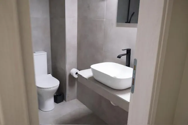 Floran's Διαμέρισμα Ερμούπολη